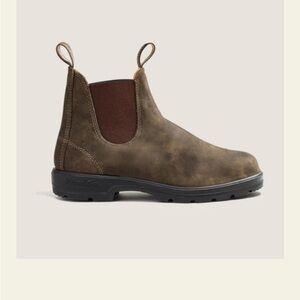Blundstone size 6.5